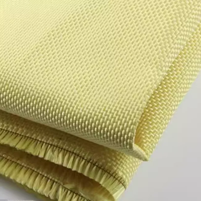 Kevlar Fabric Yellow SYNTHETIC - Crepe Pan Carbon recension och pris